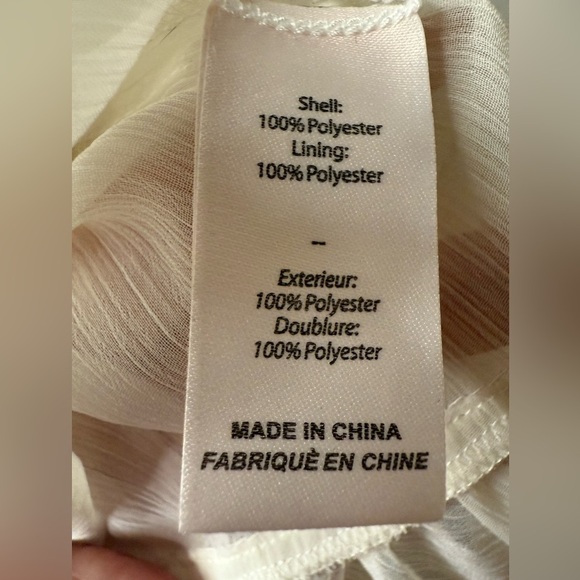 Cinq à Sept Steffina Ruffle Blouse – Ivory
Size XL | NWOT | - Picture 8 of 10